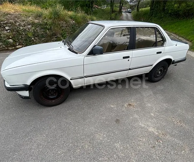 MRM Luxury Cars BMW e30 318i pre